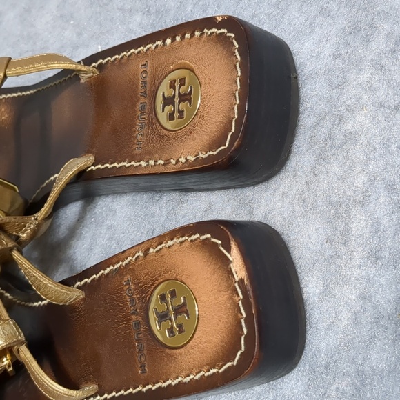 Tory Burch Alani Gold chain thong wedge sandal 9.5 - Picture 8 of 11